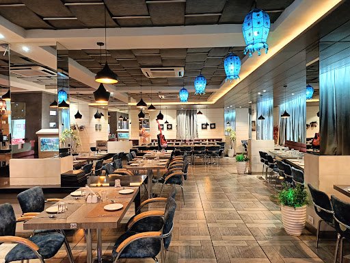 Zinnia Multi-Cuisine Restaurant in Ranchi and Food Delivery