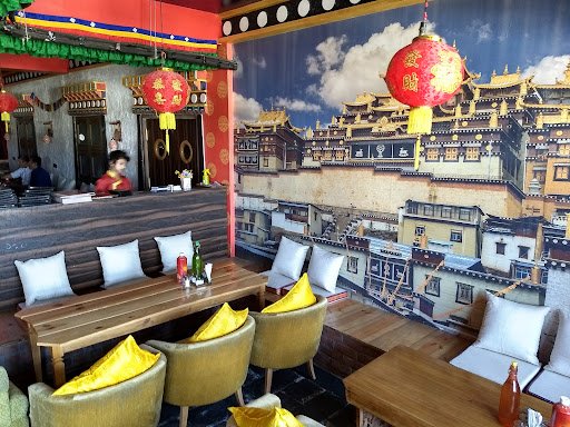 Kalsang Cafe and Restaurant