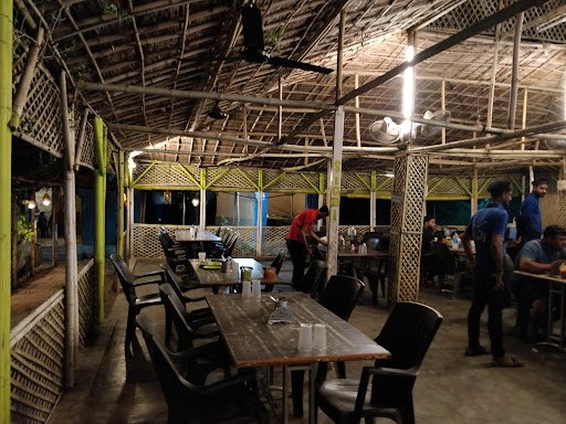 Sigdi Restaurant ( Anand )