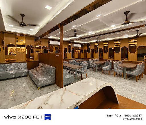 SHALIMAR HOTEL & RESTAURANT