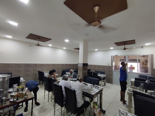 Atithi Restaurant No. 1 Food - Best Restaurant in surendranagar, Best Gujrati Thali Restaurant in surendranagar