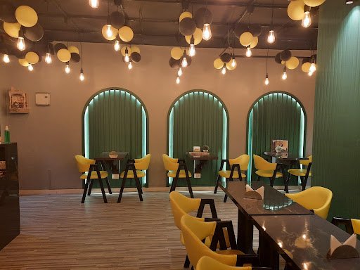 Smile 'n' Bite Restaurant