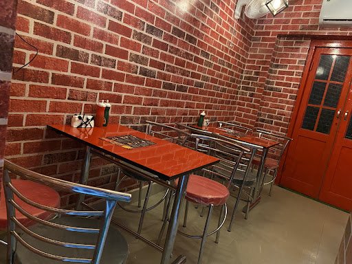 Pinaak Cafe and Restaurant