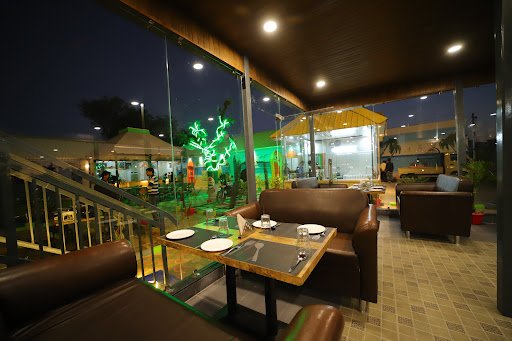 Green Beach - A Garden Restaurant