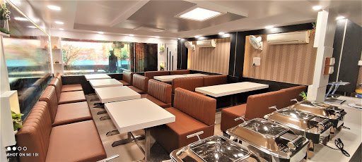 Vickys Premium Restaurant Best Restaurant in Hanumangarh Vickys Premium Restaurant Best Restaurant in Hanumangarh