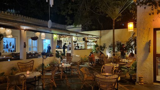 ANTHÉ Restaurant