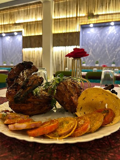 Garlic Restro lounge