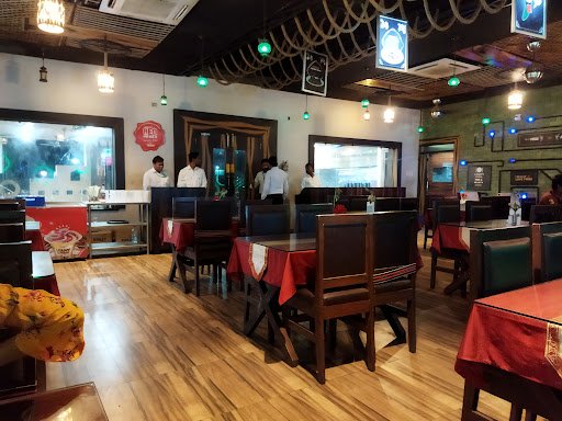 EX MILITARY KITCHEN HIGHWAY RESTAURANT