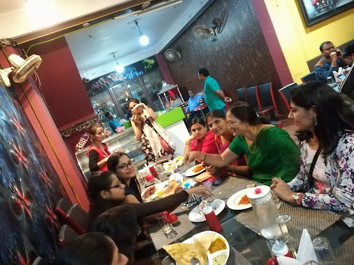 Hunger Callz Hunger Callz