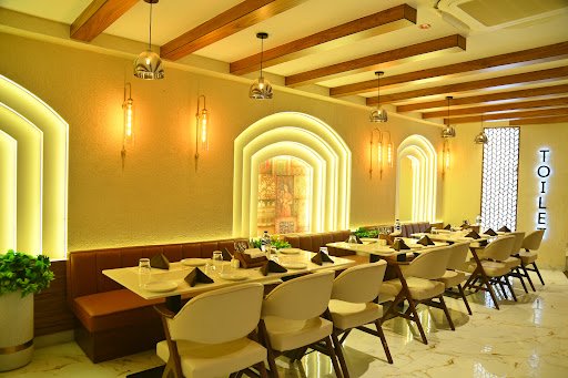 MOTI MAHAL DELUX RESTAURANT