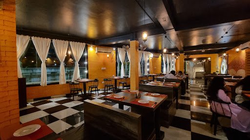 The Queen Cafe And Restaurant The Queen Cafe And Restaurant