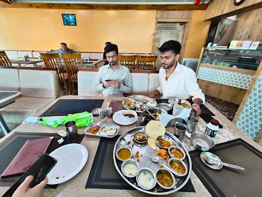 Green Rock Restaurant