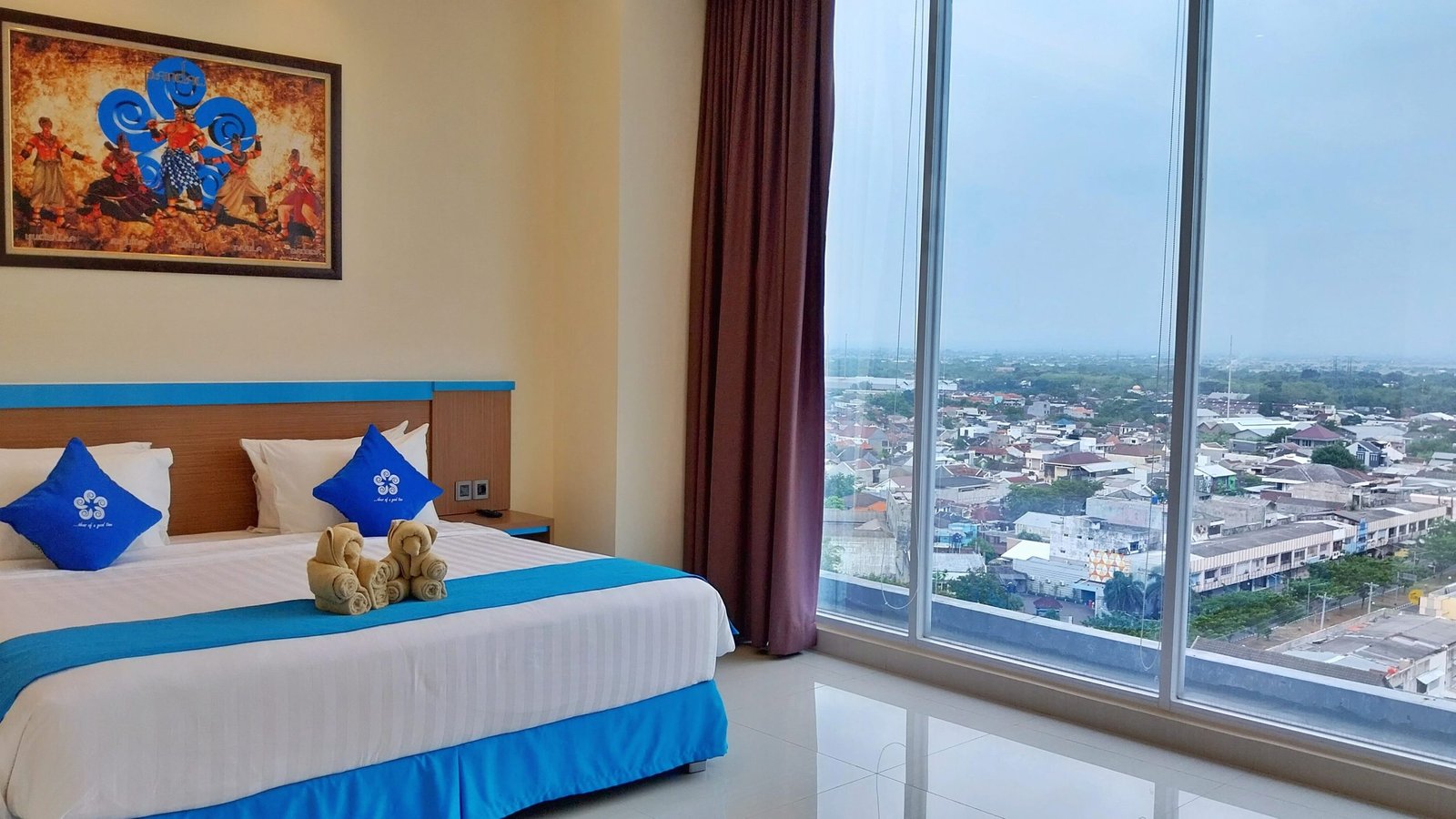 hotel brothers scaled