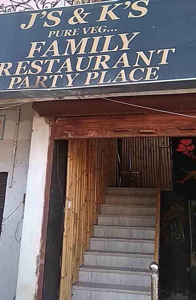 js ks restaurant and party place